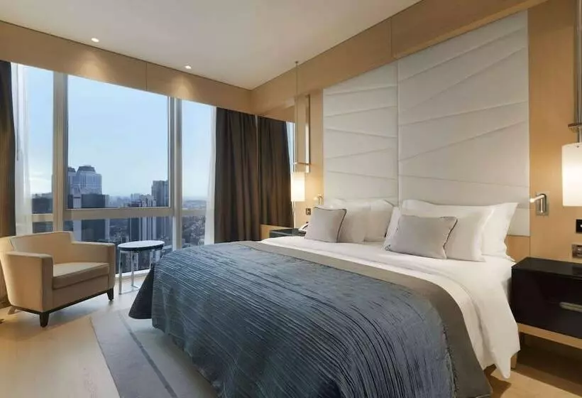 シティビューのデラックスルーム, Wyndham Grand Istanbul Levent Hotel & Conference Center