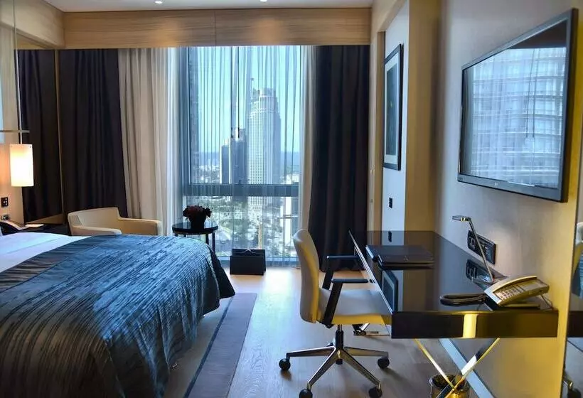 シティビューのデラックスルーム, Wyndham Grand Istanbul Levent Hotel & Conference Center
