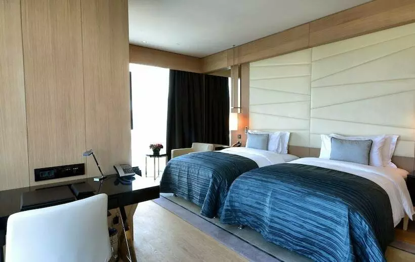 シティビューのデラックスルーム, Wyndham Grand Istanbul Levent Hotel & Conference Center