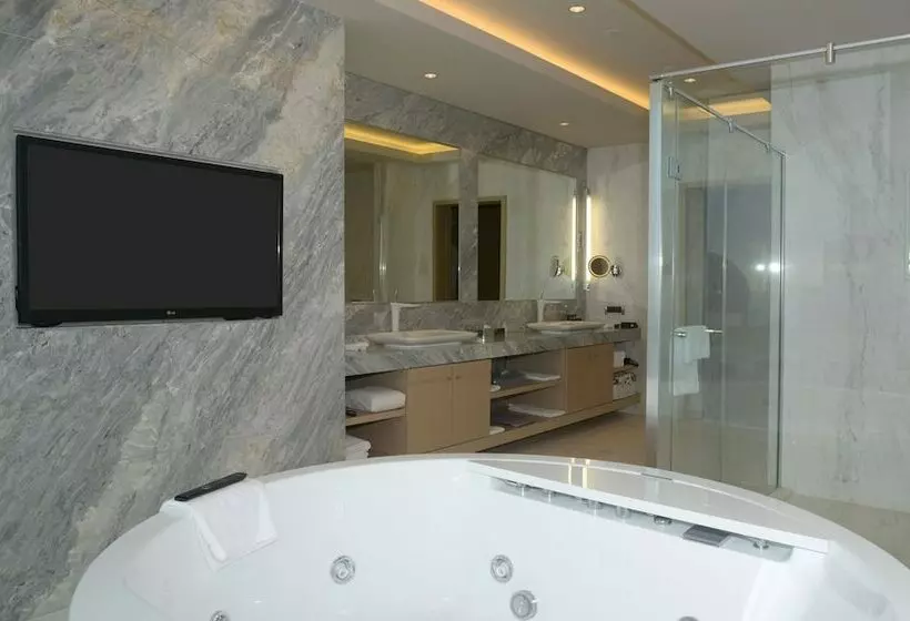 プレジデントスイートルーム, Wyndham Grand Istanbul Levent Hotel & Conference Center