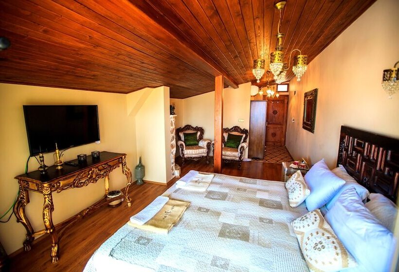 سوئیت رویال, Lemon Villa Hotel Adult Only