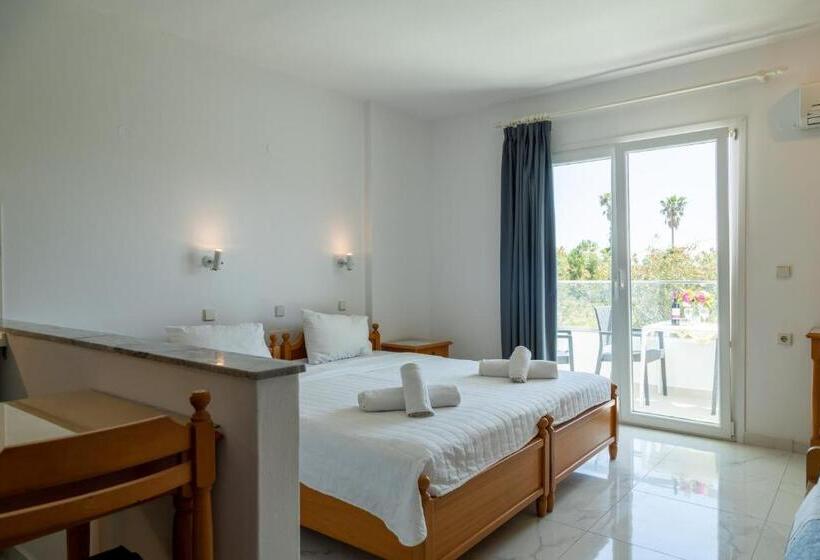 إستوديو قياسى, Miros Hotel Apartments