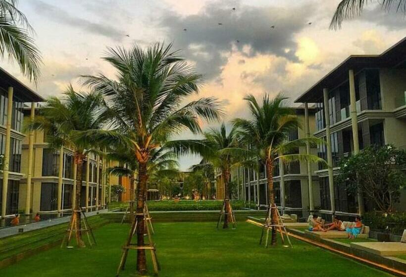 Апартаменты 2 Спальни, Baan Mai Khao Apartment