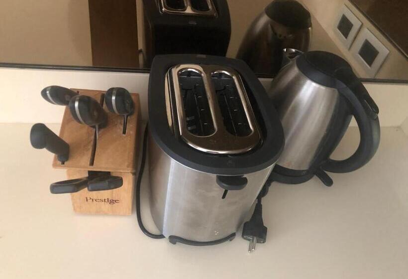 Апартаменты 2 Спальни, Baan Mai Khao Apartment