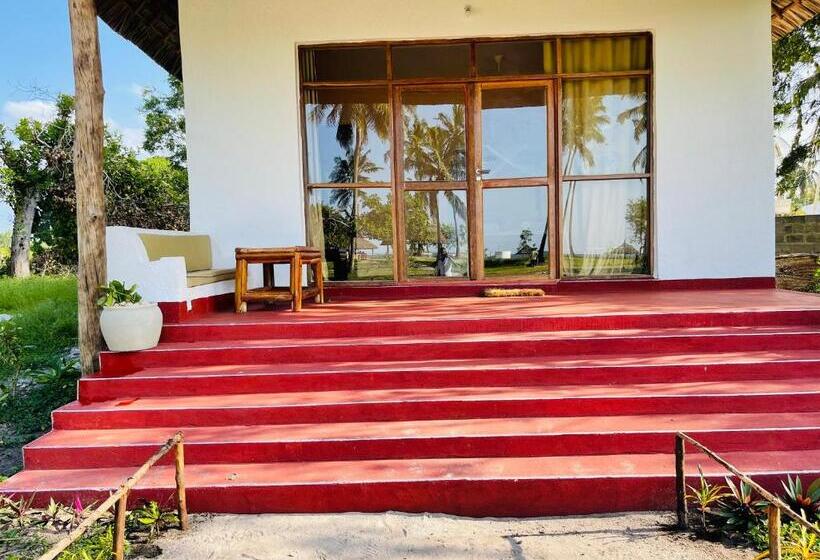 غرفة عائلية مطلّة علي البحر, Maisara Mafia Beach Lodge