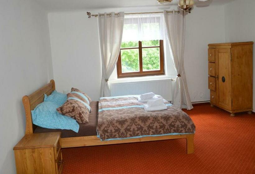 스위트, Penzion Krcma