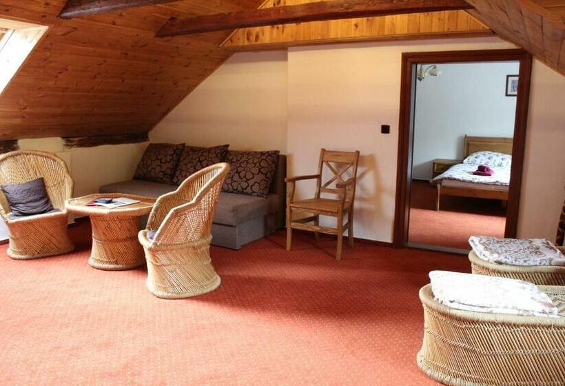 스위트, Penzion Krcma