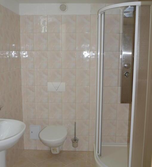 스탠다드 트리플 룸, Penzion Krcma