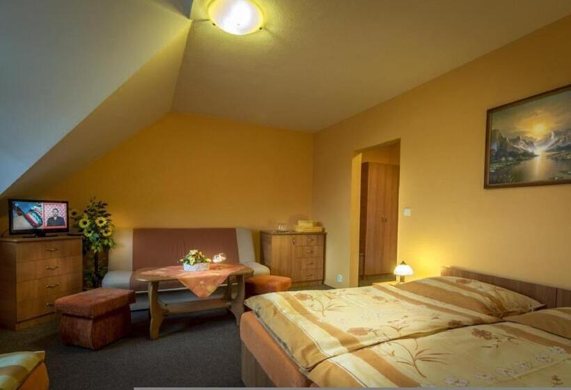 اتاق استاندارد سه نفره, Penzion Palusak