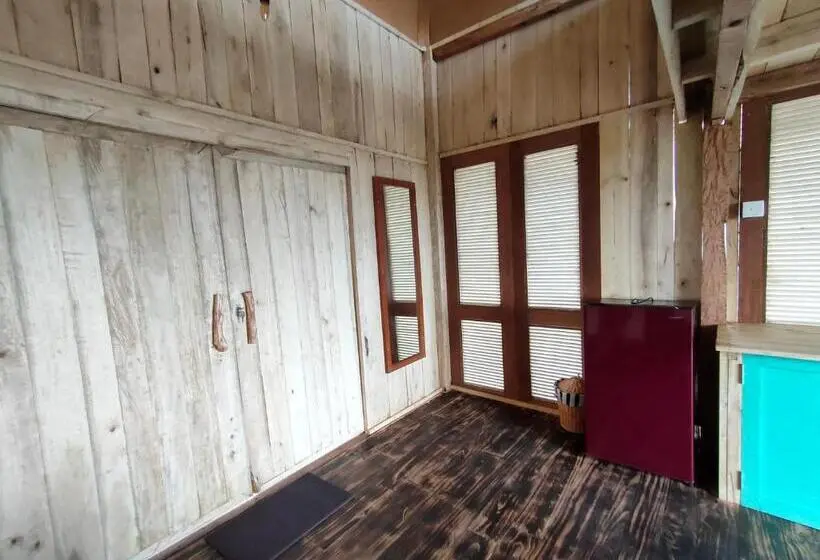 اتاق استاندارد با تراس, Yogi Beach Cabin