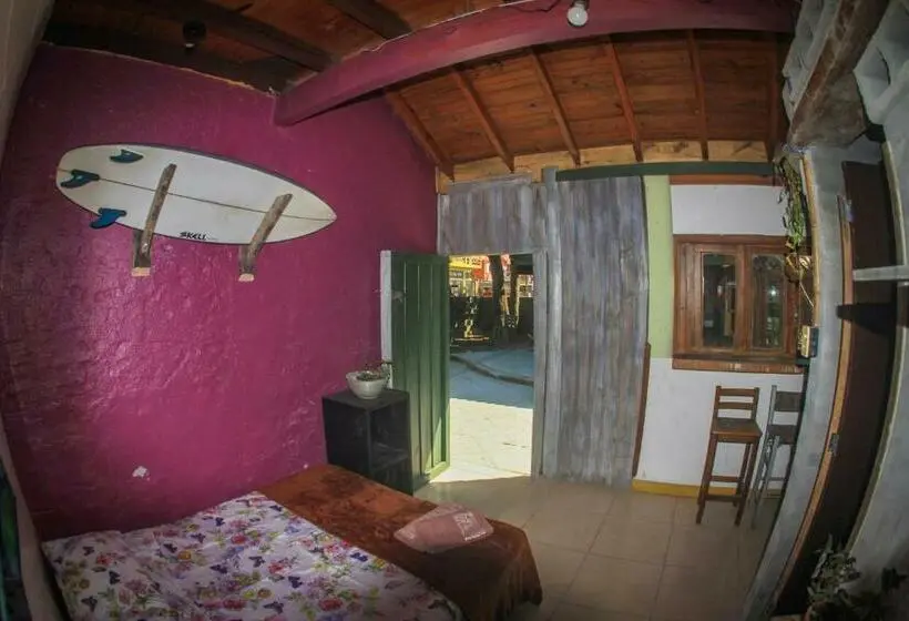 سوییت, Pedramarca  Praia Da Ferrugem