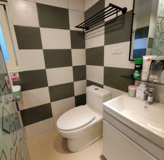 اتاق اکونومی, 小窩旅店 羅東夜巿店