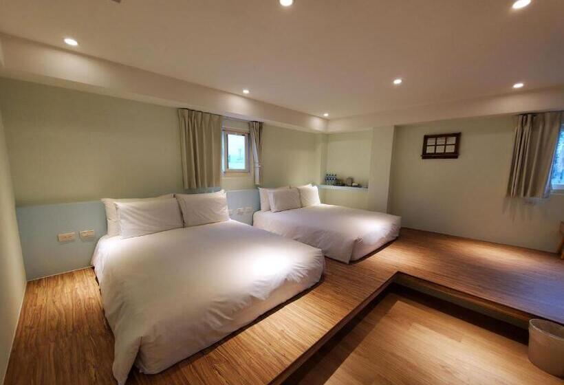 اتاق استاندارد چهار تخته, 小窩旅店 羅東夜巿店