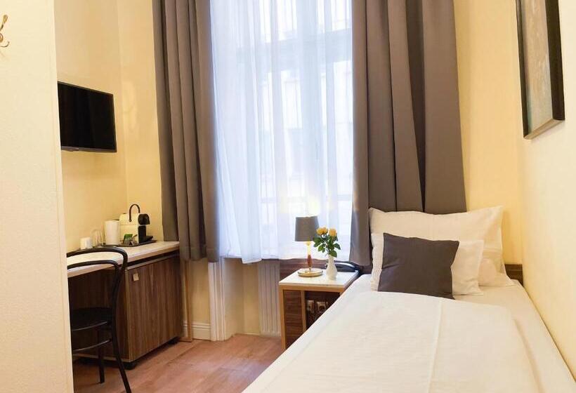 اتاق استاندارد یک نفره, Private Comfort Stephansplatz Self Check In