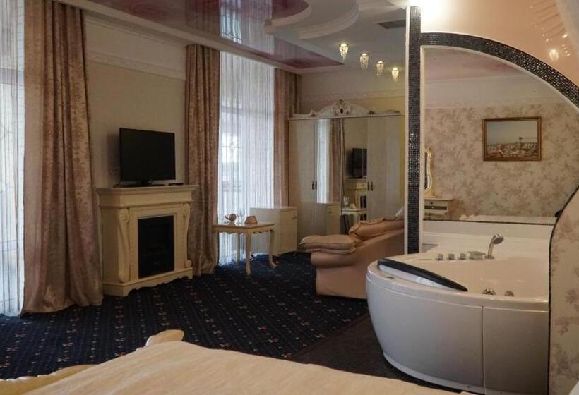 سوئیت با وان آب گرم, спа готель потоки хауз