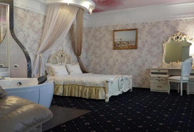 سوئیت با وان آب گرم, спа готель потоки хауз