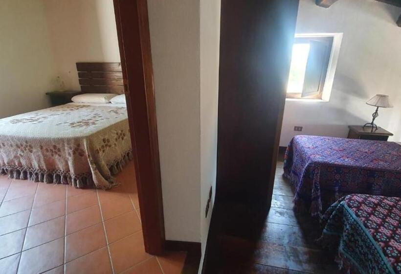 Четырехместный Номер Стандарт, Antico Borgo Di Albe