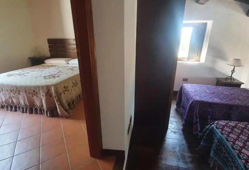 スタンダード４人部屋, Antico Borgo Di Albe
