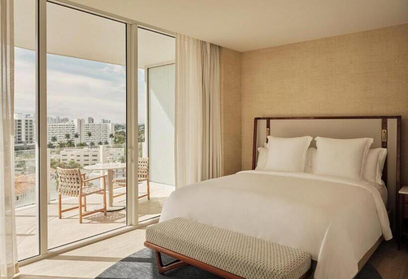 장애인을 위한 스위트, Four Seasons Hotel And Residences Fort Lauderdale