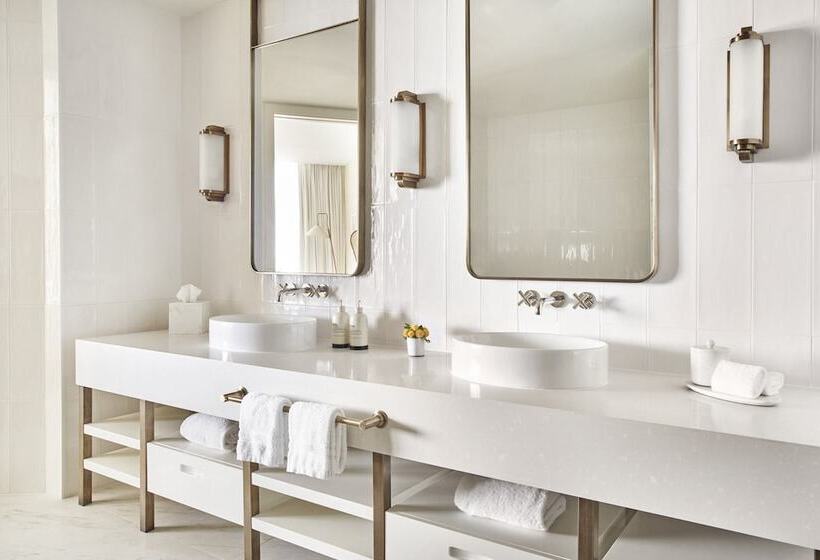 ２ダブルベッドのスタンダードルーム, Four Seasons Hotel And Residences Fort Lauderdale