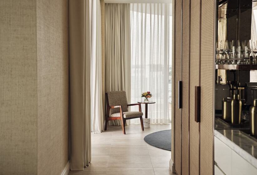 身障者適用スイートルーム, Four Seasons Hotel And Residences Fort Lauderdale