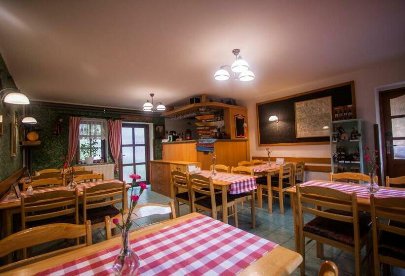 スタンダード４人部屋, Podskalí Adršpach