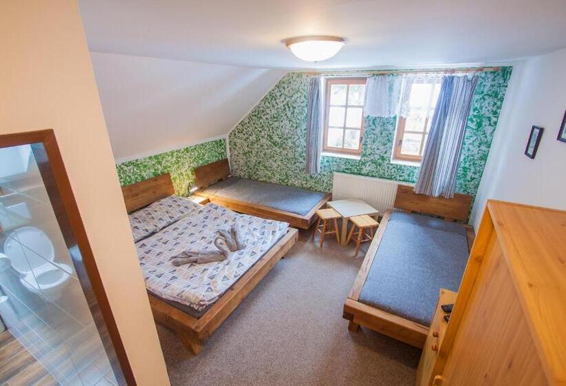 スタンダード４人部屋, Podskalí Adršpach