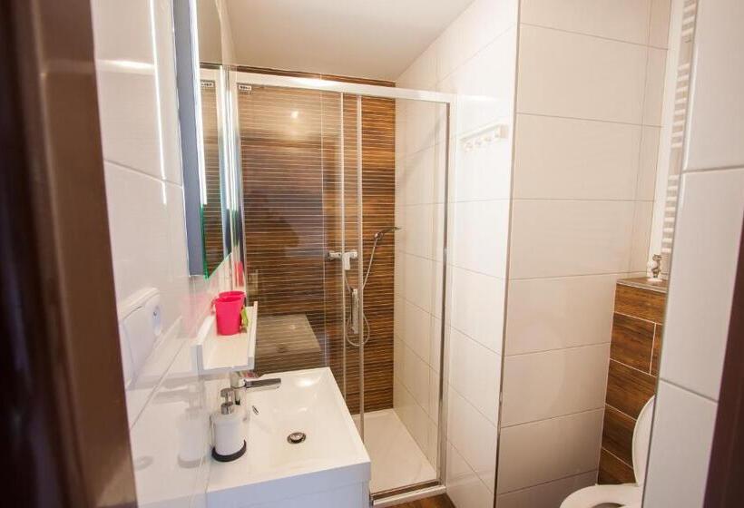 ファミリールーム, Podskalí Adršpach