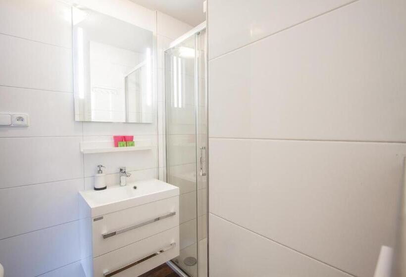 ファミリールーム, Podskalí Adršpach