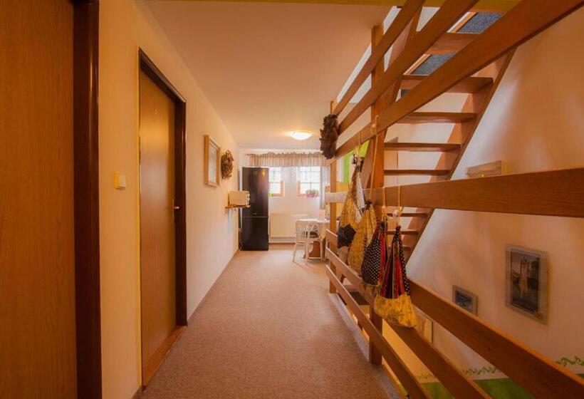 Номер Стандарт Трехместный, Podskalí Adršpach