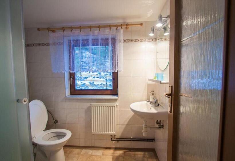 スタンダードトリプルルーム, Podskalí Adršpach