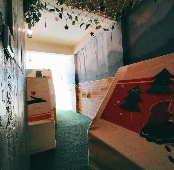 چادر با خدمات رفاهی استاندارد, 棚棚屋室內帳篷民宿inn