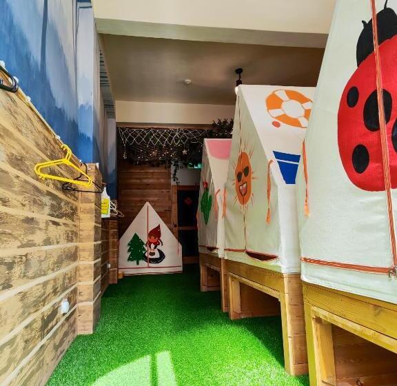 چادر با خدمات رفاهی استاندارد, 棚棚屋室內帳篷民宿inn