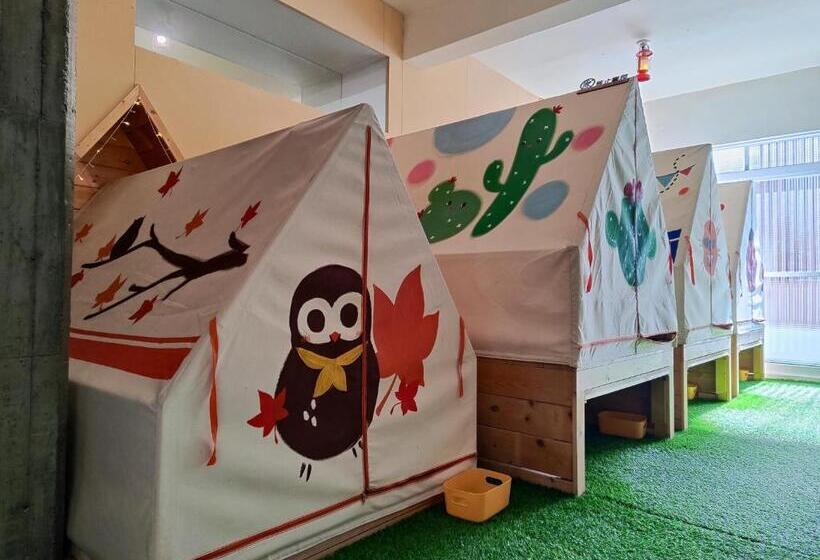 چادر با خدمات رفاهی استاندارد, 棚棚屋室內帳篷民宿inn