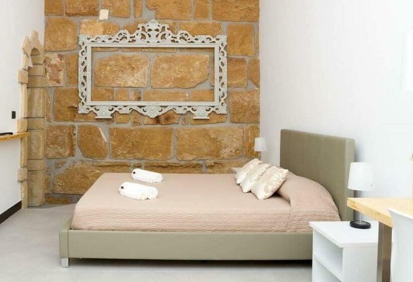 带阳台的三人标准间, Arenaria B&b