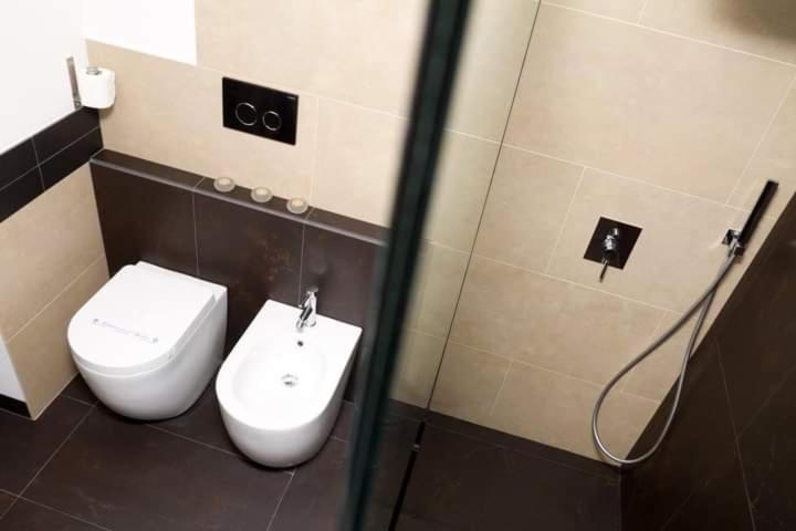 标准间, Arenaria B&b