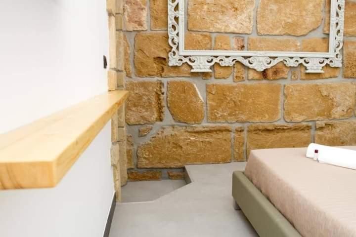 标准间, Arenaria B&b