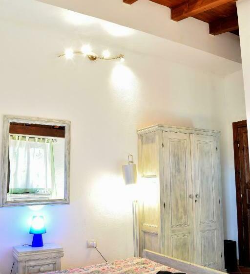 اتاق استاندارد, Mi Casa Es Tu Casa 79