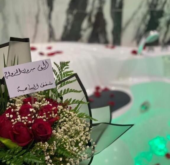 اتاق لوکس یک تخته, شقق السامية للشقق المخدومة
