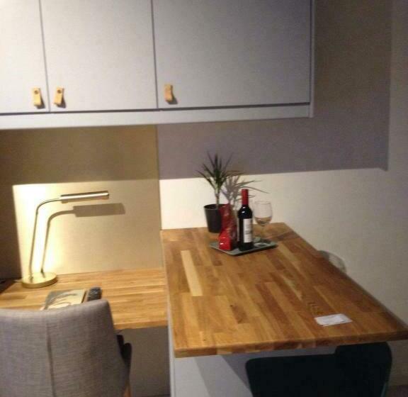 اتاق استاندارد, Avanti Apartment