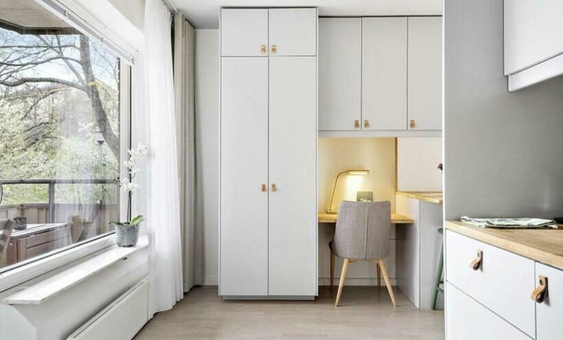 اتاق لوکس با بالکن, Avanti Apartment