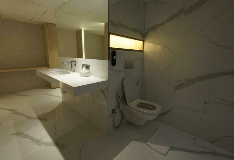 デラックスルーム, Clarks Inn Suites Kangra