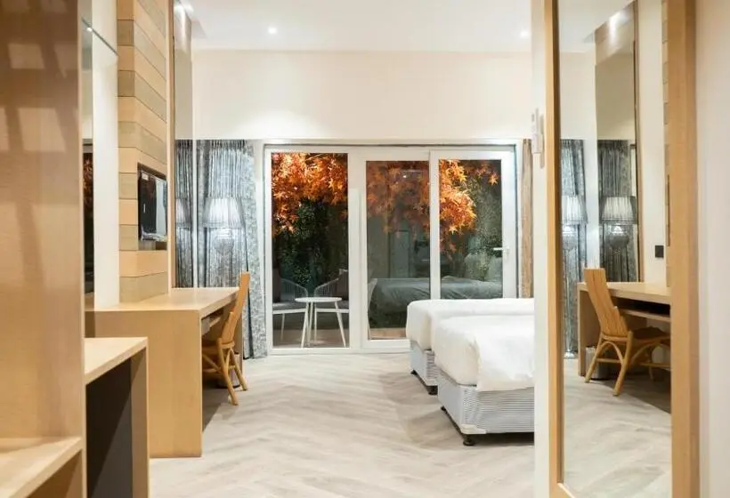 景色の見えるデラックスルーム, Clarks Inn Suites Kangra