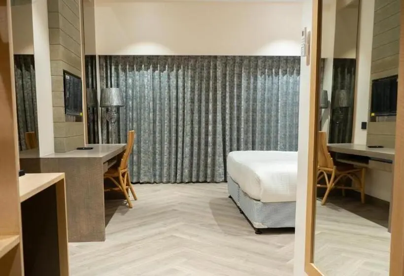 エクゼクティブスイート, Clarks Inn Suites Kangra