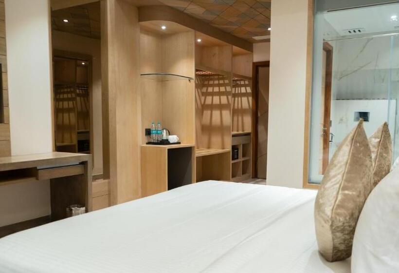 エクゼクティブスイート, Clarks Inn Suites Kangra