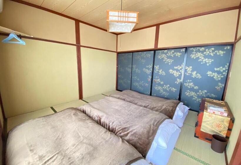 3ベッドルームハウス, ゲストハウス山吹