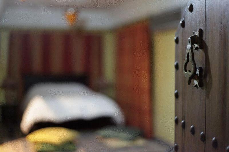 سوییت, Rive Du Lac