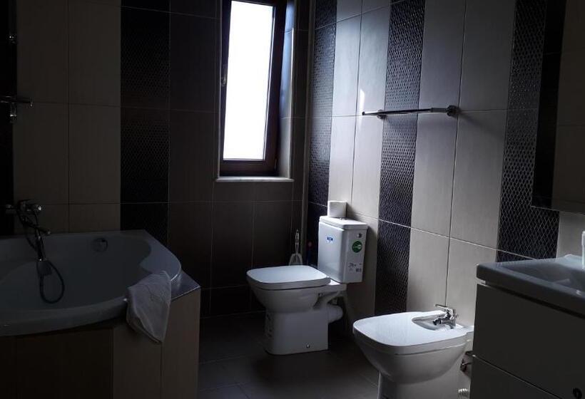 חדר דלוקס עם מרפסת, Vila Livia