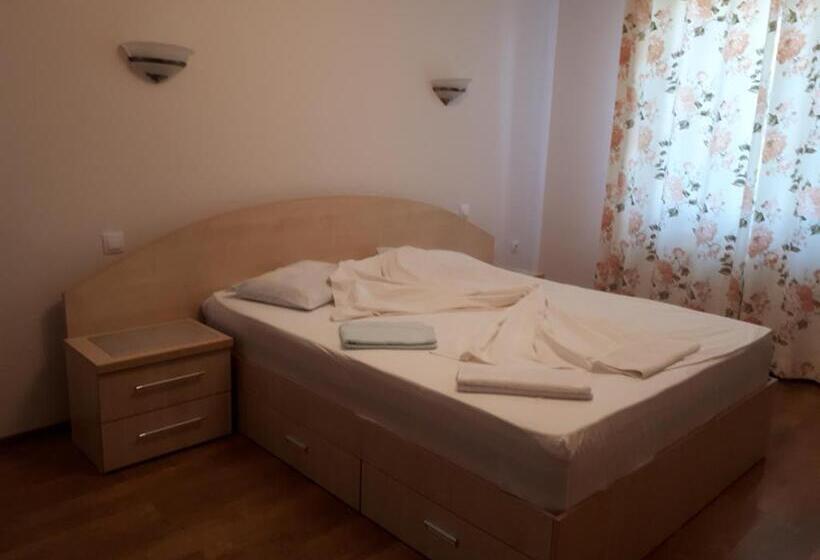 חדר דלוקס, Vila Livia