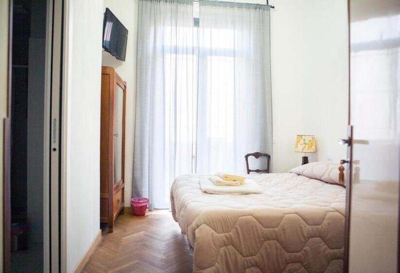 اتاق استاندارد یک نفره, Villa Giove Rooms